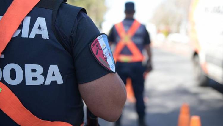 SANCIONARON DOS POLICIAS DE CÓRDOBA POR REIVINDICAR LA DICTADURA MILITAR.