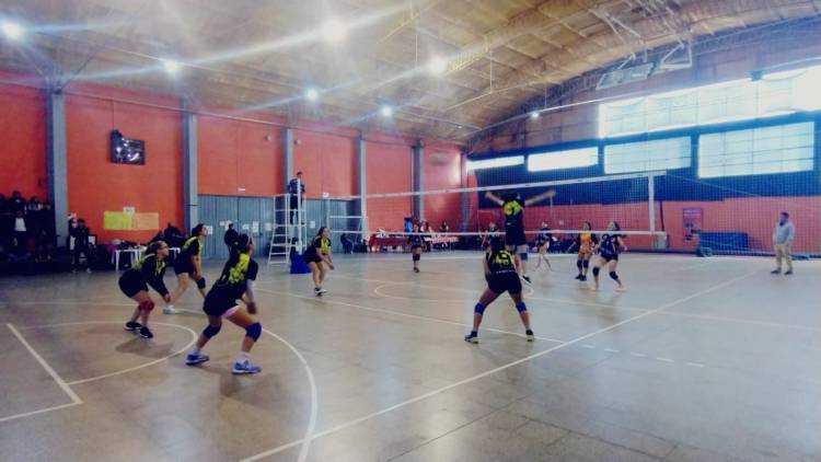 VILLA DE LAS ROSAS : ¡ASÍ SE VIVIERON LOS PLAY OFF DE VOLEY !