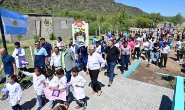 San Luis : El gobernador visitó Talita para inaugurar obras.