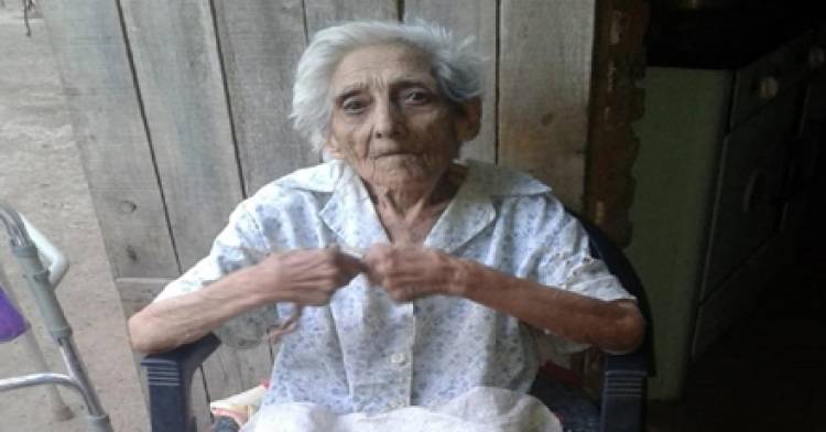 CÓRDOBA : UNA VEZ ,LA JUSTICIA AVANZA EN EL DESALOJO DE RAMONA BUSTAMANTE DE 94 AÑOS, DE SUS TIERRAS.